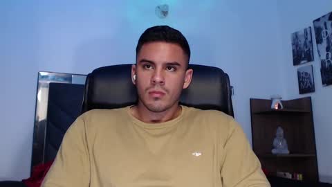 Snapshot of setth_king chatting on January 12, 2025, 10:12 am Setth King online show from January 12, 2025, 10:12 am