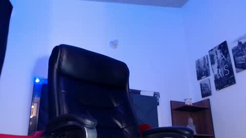 Snapshot of setth_king chatting on January 21, 2025, 4:05 pm Setth King online show from January 21, 2025, 4:05 pm