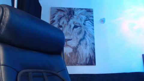 Snapshot of setth_king chatting on February 19, 2025, 2:23 pm Setth King online show from February 19, 2025, 2:23 pm