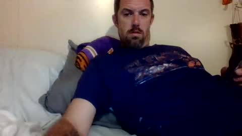 seveninch4 online show from September 9, 2025, 1:38 am