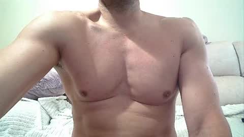 SEX MACHINE 19 online show from April 8, 2026, 9:20 am