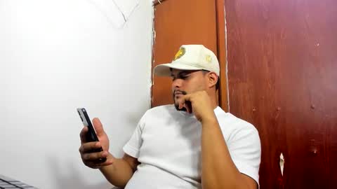 Snapshot of sex_playdoh02 chatting on March 3, 2026, 3:45 am sex_playdoh02 online show from March 3, 2026, 3:45 am