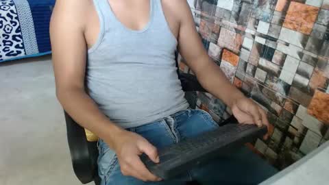 arnold online show from March 28, 2026, 3:33 pm