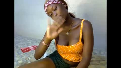 Snapshot of sexcyvee chatting on January 7, 2026, 7:27 pm sexcyvee online show from January 7, 2026, 7:27 pm