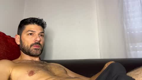 Lucenzo  online show from September 17, 2025, 3:24 pm