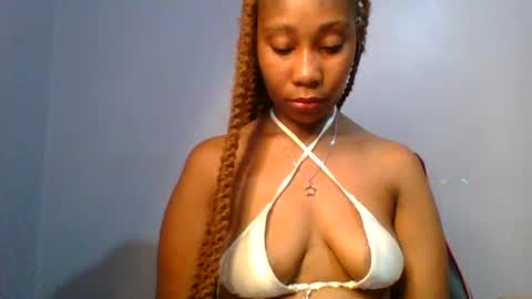Maggie online show from February 1, 2025, 11:27 pm