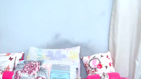 Snapshot of sexiebootyjoyxx chatting on February 28, 2025, 3:48 am sexiebootyjoyxx online show from February 28, 2025, 3:48 am