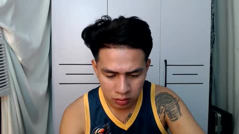 HI I AM JAMESPLEASE LET ME DO SOME HOT SHOWS FOR YOU HERE FOR MY  SCHOOL AND FOR MY FAMILY online show from November 5, 2025, 6:24 am