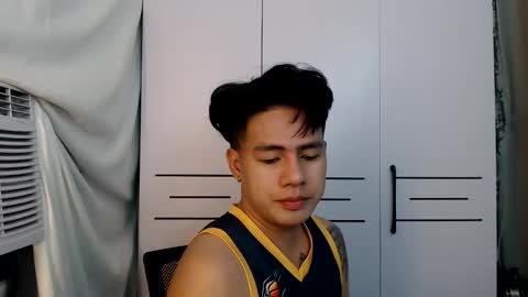 HI I AM JAMESPLEASE LET ME DO SOME HOT SHOWS FOR YOU HERE FOR MY  SCHOOL AND FOR MY FAMILY online show from November 11, 2025, 3:17 am