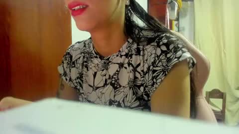 Snapshot of sexmilkdirty chatting on June 6, 2026, 10:14 pm sexmilkdirty online show from June 6, 2026, 10:14 pm