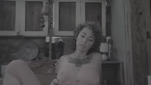 Trixy Rose online show from January 5, 2025, 4:27 pm