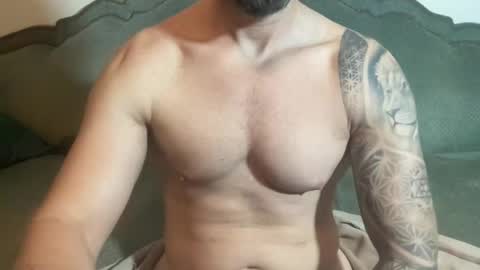 Snapshot of sexologistbull chatting on August 8, 2026, 5:48 pm SexologistBull online show from August 8, 2026, 5:48 pm