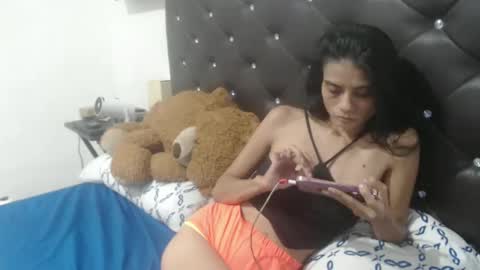 anny online show from January 13, 2025, 2:32 pm