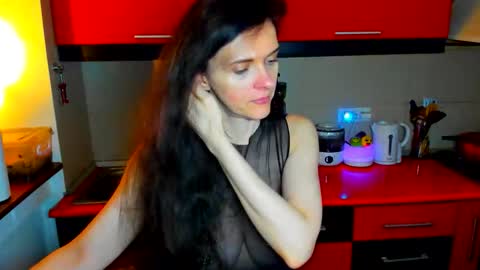 sexqueen1111 online show from December 16, 2025, 9:09 pm