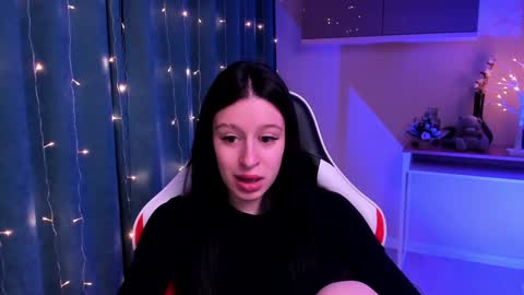 sextezi online show from December 22, 2024, 6:48 pm