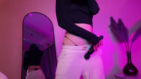 sextezi online show from January 24, 2025, 6:25 pm