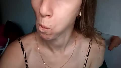 Verona online show from December 1, 2025, 7:35 am