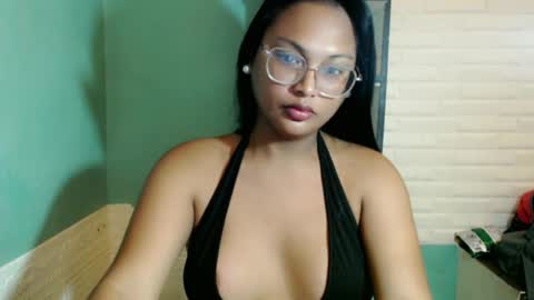 sexuallyattractive_mae online show from June 22, 2026, 9:06 am
