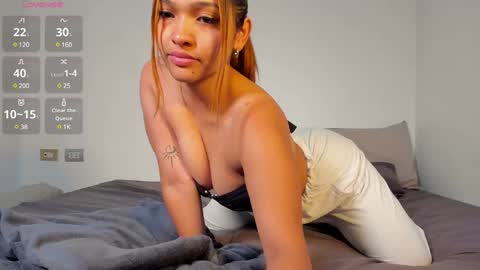Snapshot of sexualmindset chatting on January 7, 2025, 7:06 pm Andrea online show from January 7, 2025, 7:06 pm