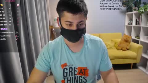 Snapshot of sexxxdickbig chatting on April 26, 2026, 8:28 pm Tommy online show from April 26, 2026, 8:28 pm