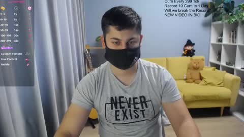 Snapshot of sexxxdickbig chatting on May 9, 2026, 8:30 am Tommy online show from May 9, 2026, 8:30 am