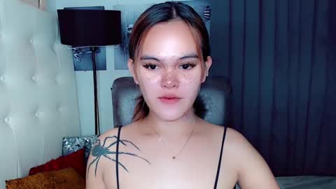 Snapshot of sexxxy_caroline chatting on January 7, 2025, 12:20 pm sexxxy_caroline online show from January 7, 2025, 12:20 pm