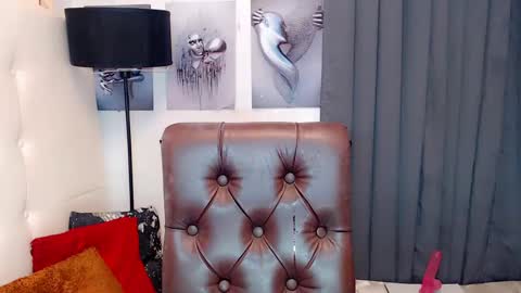 Snapshot of sexxxy_caroline chatting on January 9, 2025, 11:47 am sexxxy_caroline online show from January 9, 2025, 11:47 am