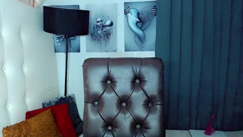 Snapshot of sexxxy_caroline chatting on January 26, 2025, 8:57 am sexxxy_caroline online show from January 26, 2025, 8:57 am