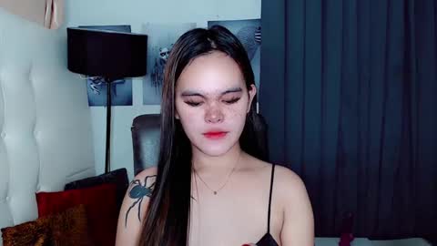 Snapshot of sexxxy_caroline chatting on February 8, 2025, 8:52 am sexxxy_caroline online show from February 8, 2025, 8:52 am