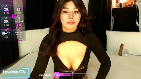 sexxxy_phoenix online show from April 22, 2026, 9:55 am