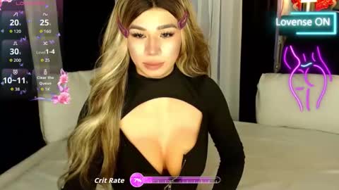 sexxxy_phoenix online show from April 26, 2026, 6:22 am