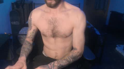 SiuL online show from January 27, 2025, 5:37 pm