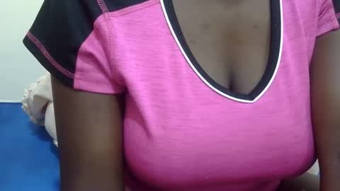 Snapshot of sexxy_maya1 chatting on October 12, 2025, 9:52 am sexxy_maya1 online show from October 12, 2025, 9:52 am