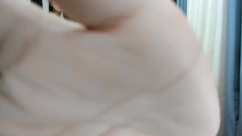 sexxyasian_selle4uxxx online show from October 16, 2025, 4:30 pm