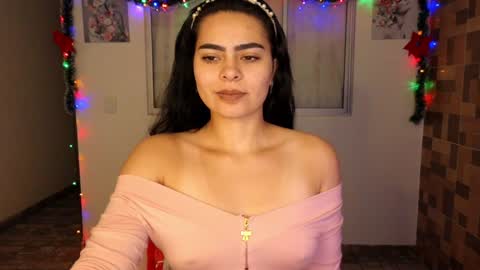  Angie   online show from December 15, 2024, 2:16 pm
