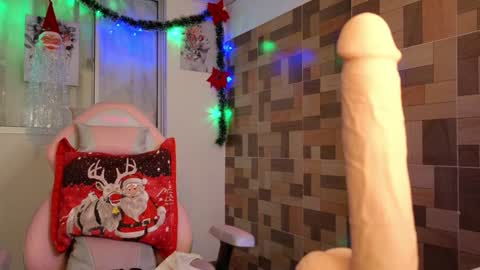  Angie   online show from December 20, 2024, 5:18 pm