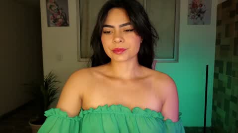  Angie   online show from January 31, 2025, 11:13 am