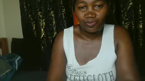 sexxypritty online show from May 17, 2026, 6:22 am