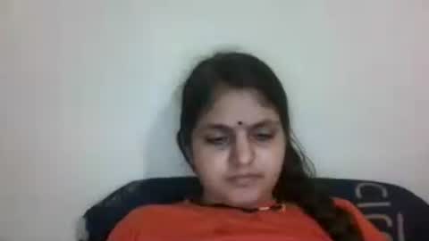 sexxytannu online show from August 3, 2026, 6:22 pm