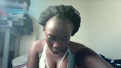 sexxyvajaina online show from January 9, 2025, 12:46 am