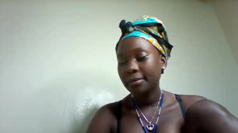 sexxyvajaina online show from February 6, 2025, 12:54 am