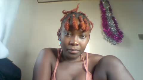 sexxyvajaina online show from September 9, 2025, 2:27 pm
