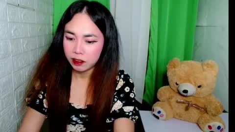 Jessica online show from April 22, 2026, 8:43 pm