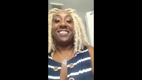 Snapshot of sexy456745 chatting on April 4, 2026, 1:26 am sexy456745 online show from April 4, 2026, 1:26 am