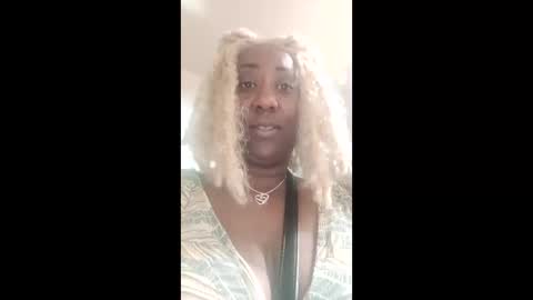 Snapshot of sexy456745 chatting on April 6, 2026, 11:16 pm sexy456745 online show from April 6, 2026, 11:16 pm