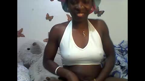 Snapshot of sexy_annbel chatting on October 23, 2025, 12:32 am Ann online show from October 23, 2025, 12:32 am