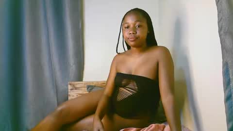 Ariana online show from December 16, 2025, 7:19 pm