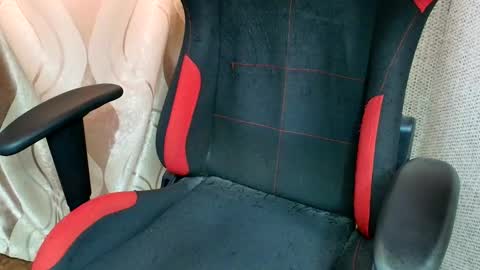 Snapshot of sexy_as_fuck_ chatting on February 8, 2026, 11:24 am Jessica Face only in pvt or in snapchat Dont ask more.... online show from February 8, 2026, 11:24 am