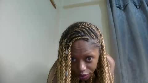 sexy_banny4 online show from April 6, 2026, 5:14 pm