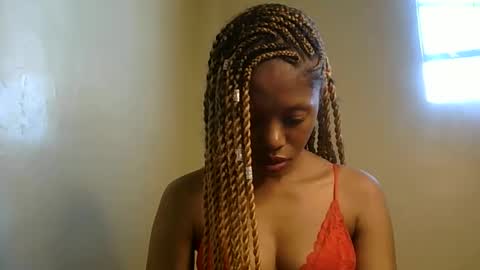 sexy_banny4 online show from April 8, 2026, 12:27 pm